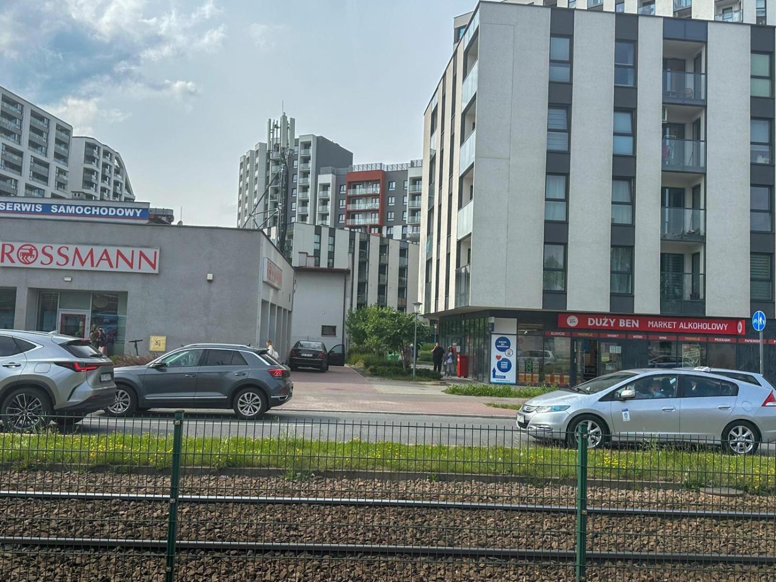 Elegant Two-Room Apartment, Sleeps 4, Near Turon Arena, With Balcony Kraków Exteriör bild